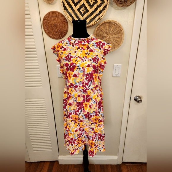 LAST ONE! Floral Midi Dress With Ruffles - Picture 6 of 7